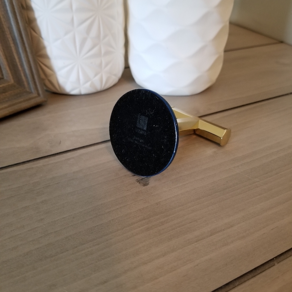 Ring holder - Picture 4 of 4